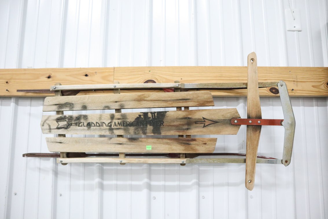 Vintage Runner Sled