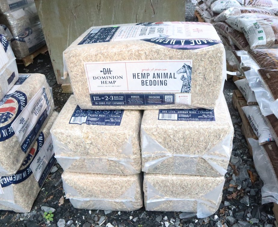 5 Bales of Hemp Bedding