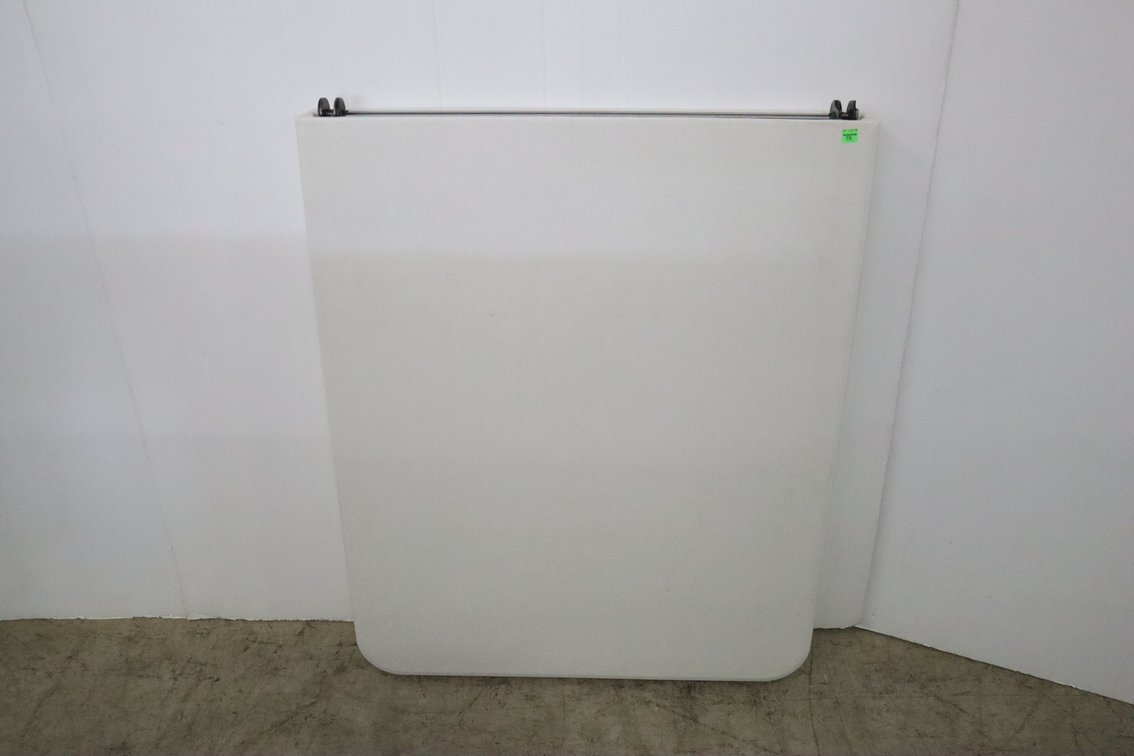 6 Foot Table
