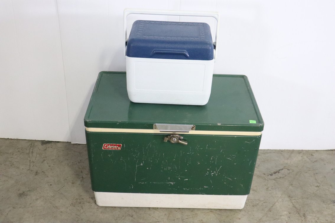 Vintage Coleman Cooler