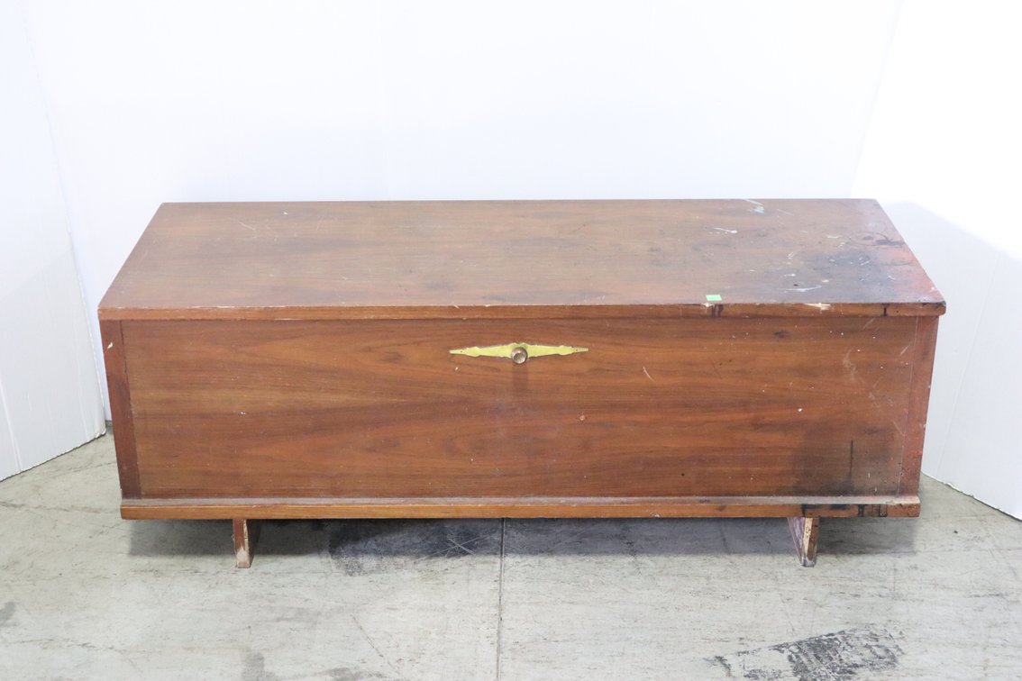 Cedar Blanket Chest