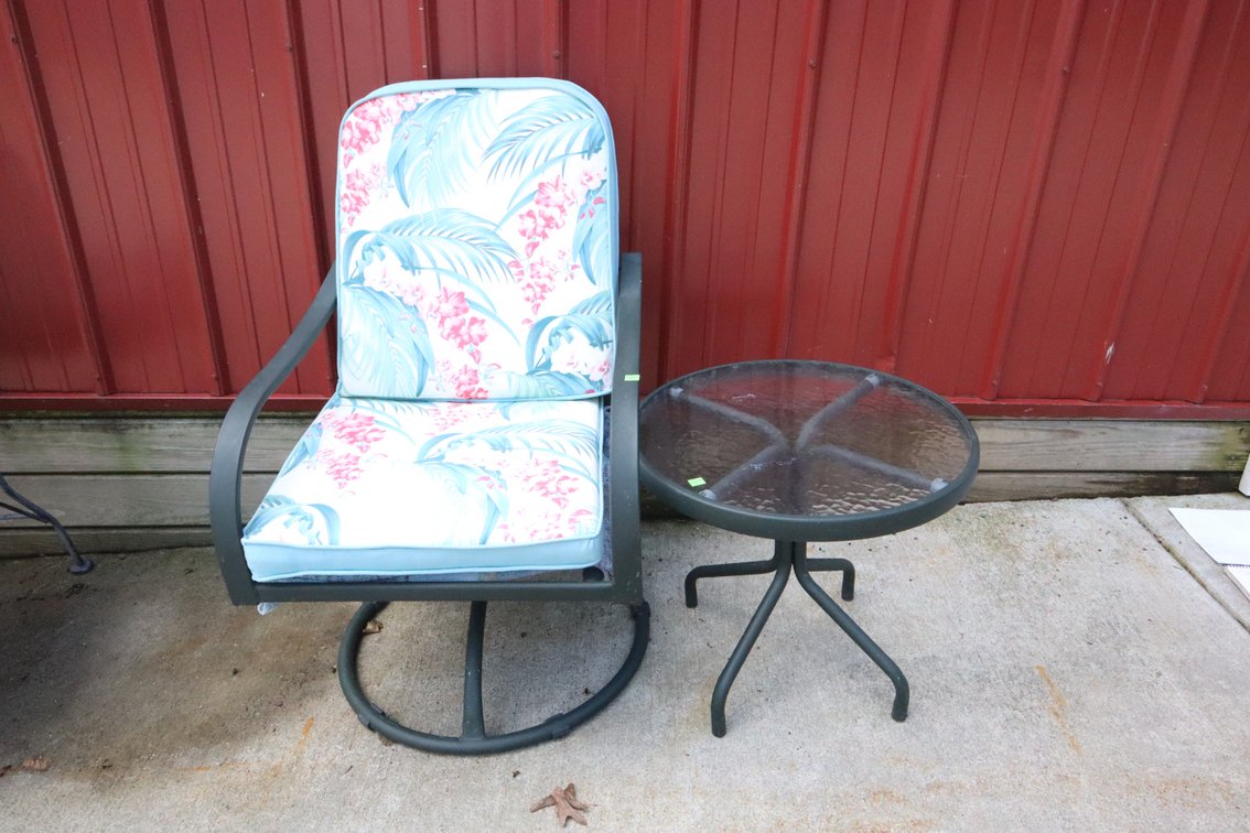 Patio Swivel Chair and Glass Top End Table