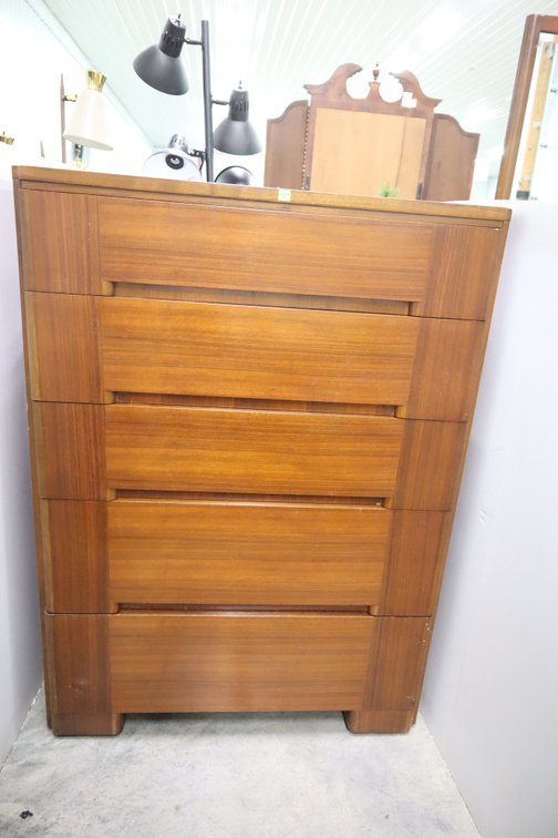 Kling Chest of Drawers
