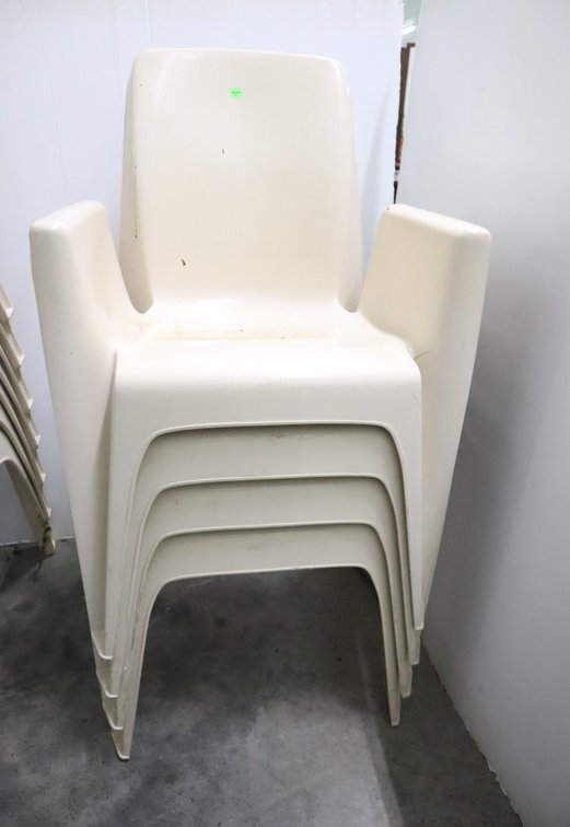 4 Plastic Stacking Chairs