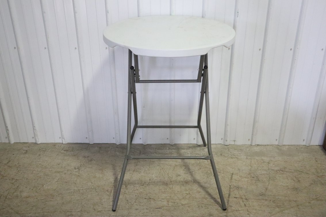 Round Folding Table