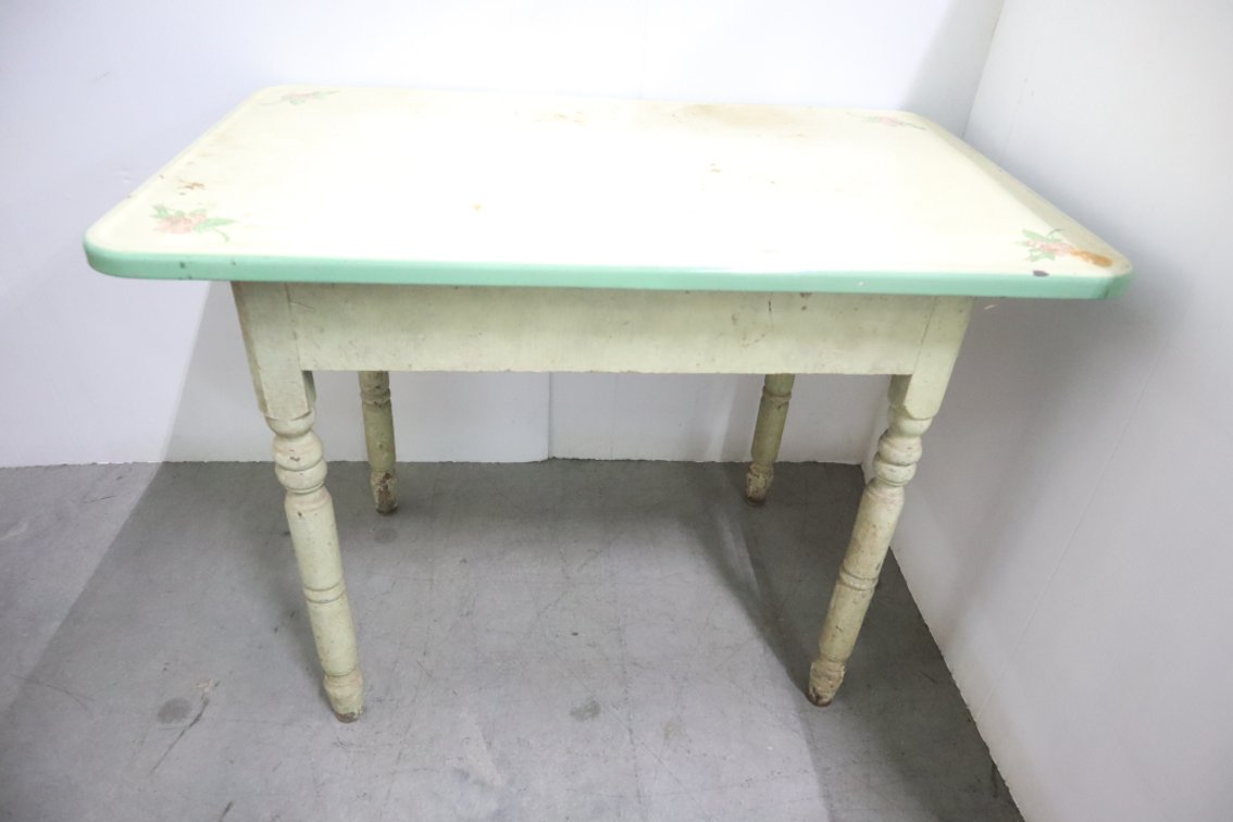 Enameled Top Table