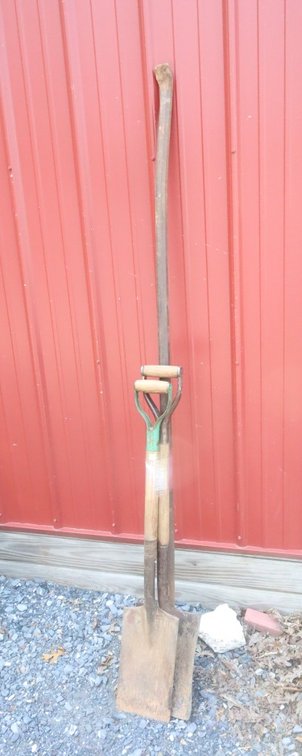 Steel Pry Bar and Spade Shovels