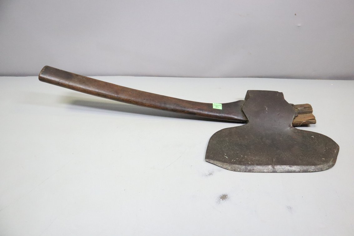 Broadhead Ax