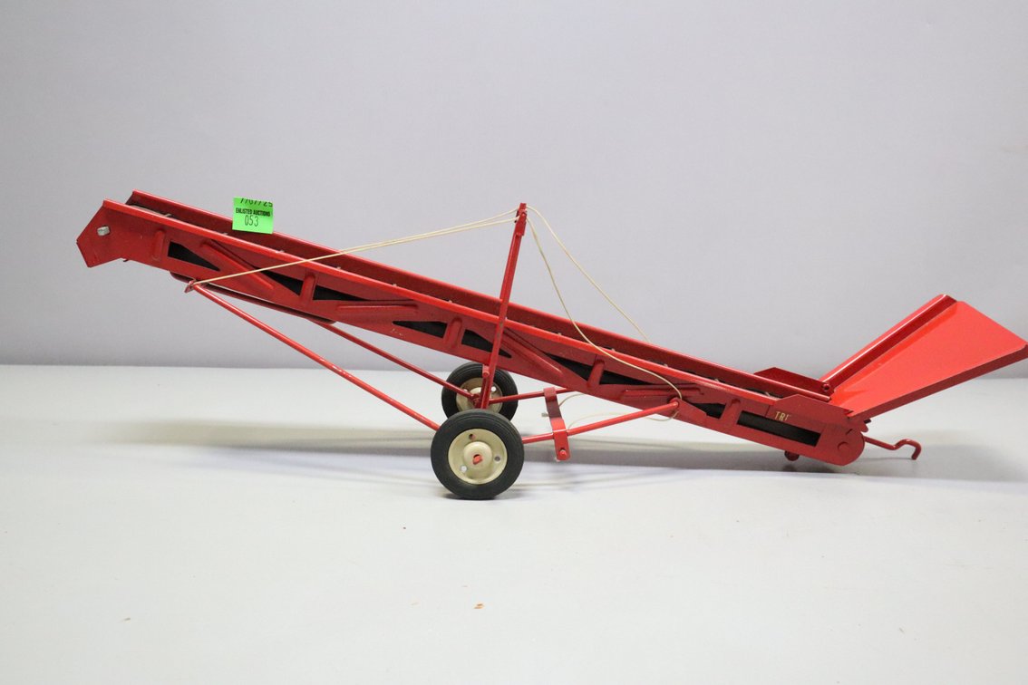 Tru-Scale Hay Elevator