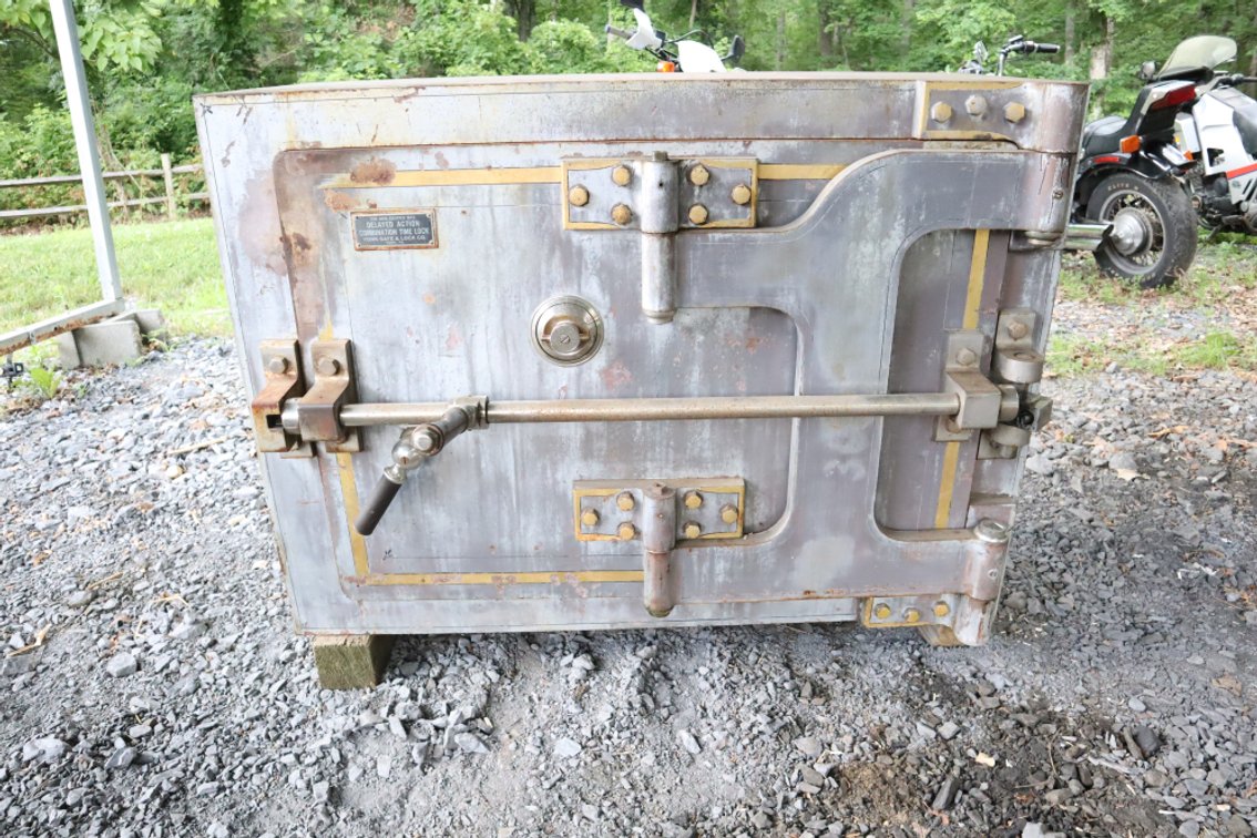 York Safe & Lock Co. Large Safe. Weight of Safe Is Unknown, But Likely Exceeds Well Over 2 Tons