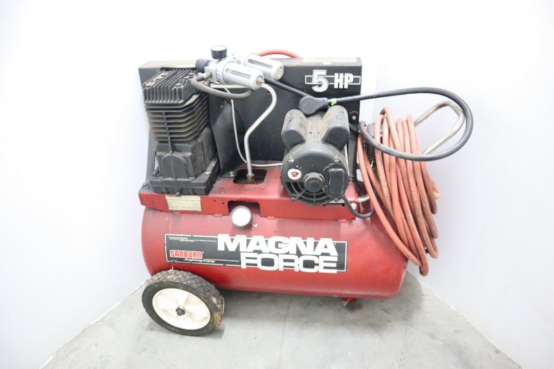 20 Gallon Air Compressor