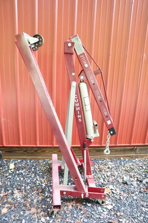 Cummins 2 Ton Folding Engine Hoist