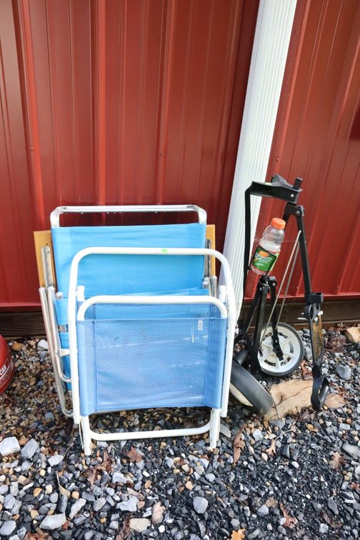 Folding Beach Chairs, Golf Bag Caddy