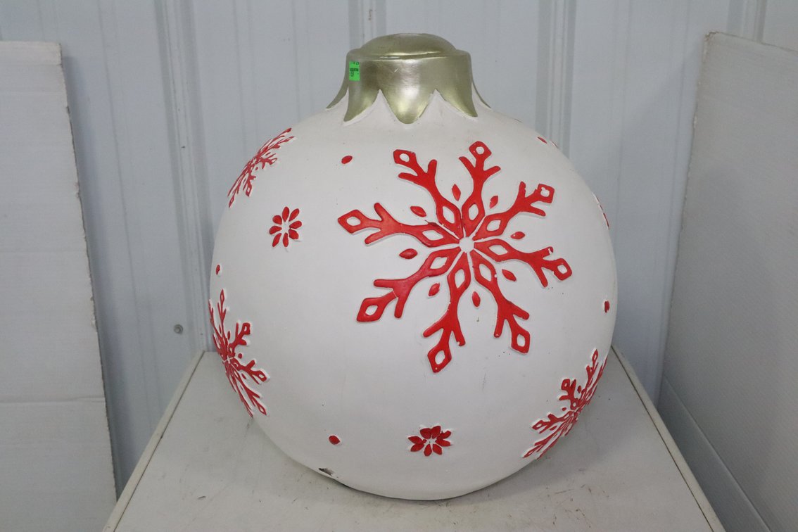 Ceramic Decorative Christmas Ornament
