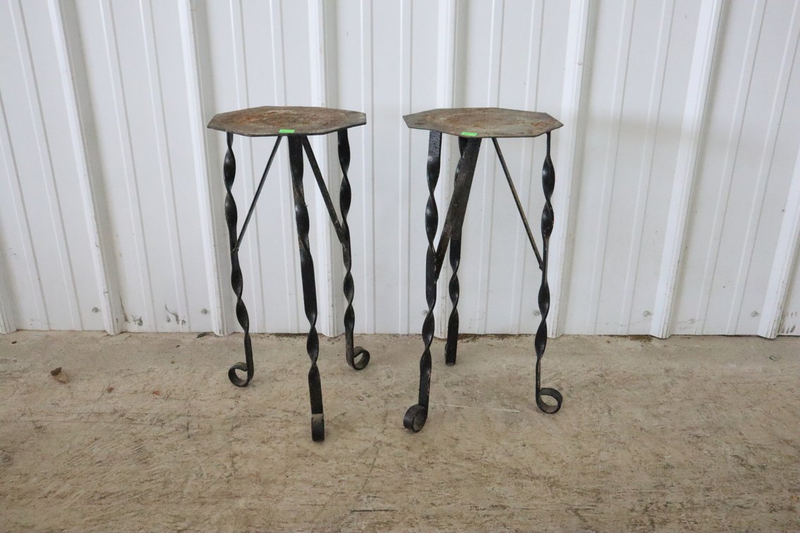 Metal Planter Stands
