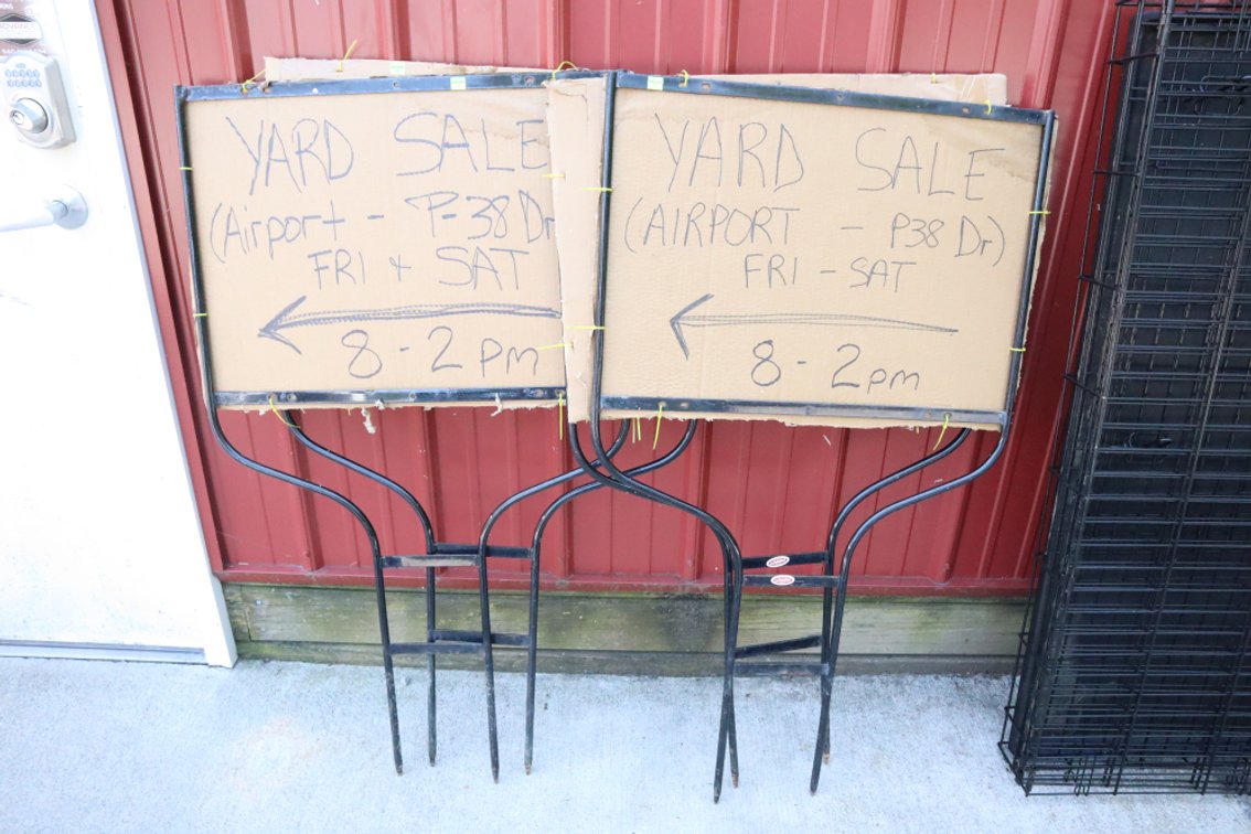 4 Metal Framed Signs