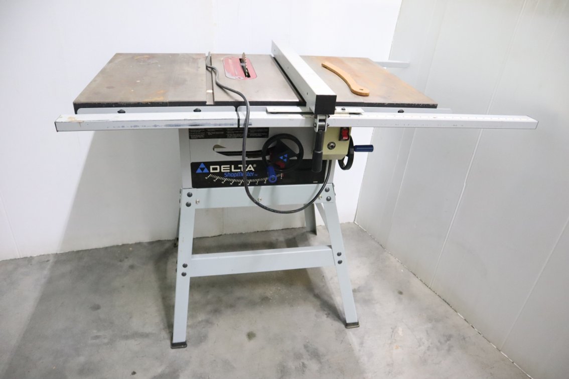 Delta 10-Inch Table Saw