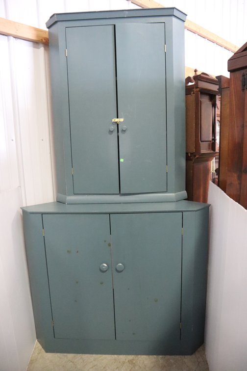 Corner Cabinet