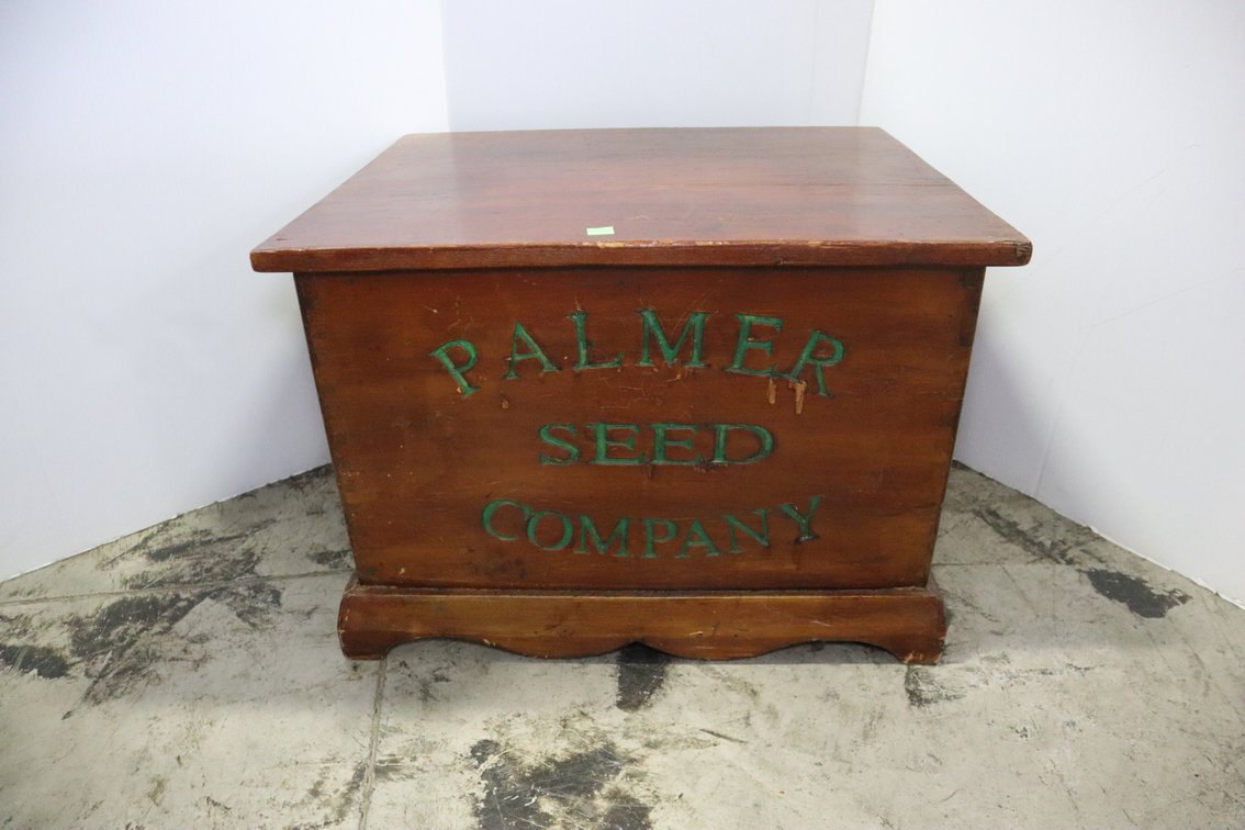Palmer Seed Company Chest