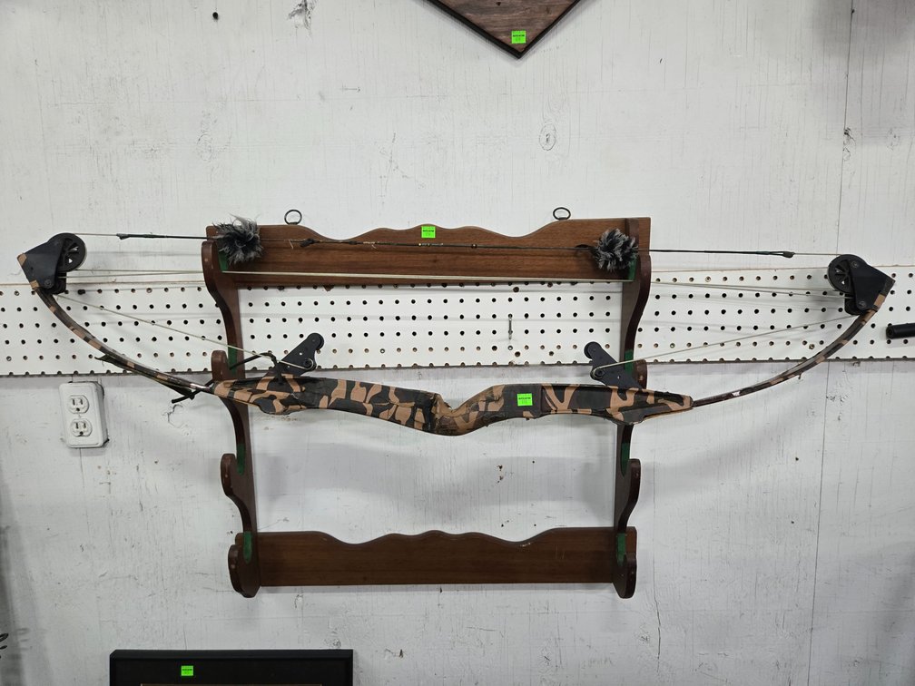 Bear Vintage Compound Bow and A Gun Rack