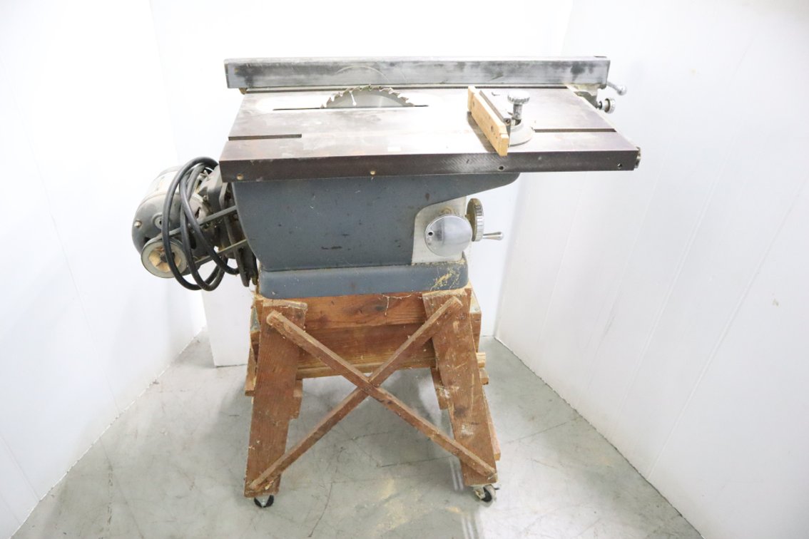 Craftsman Table Saw