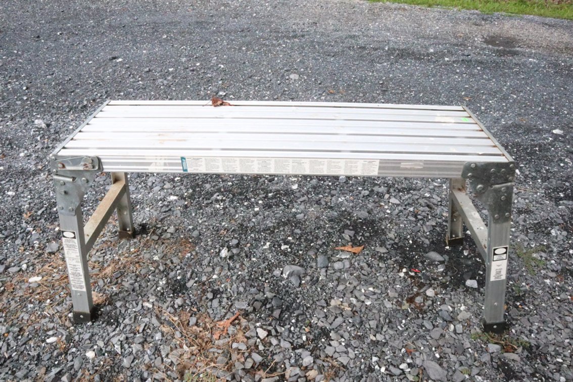 Folding Work Platform