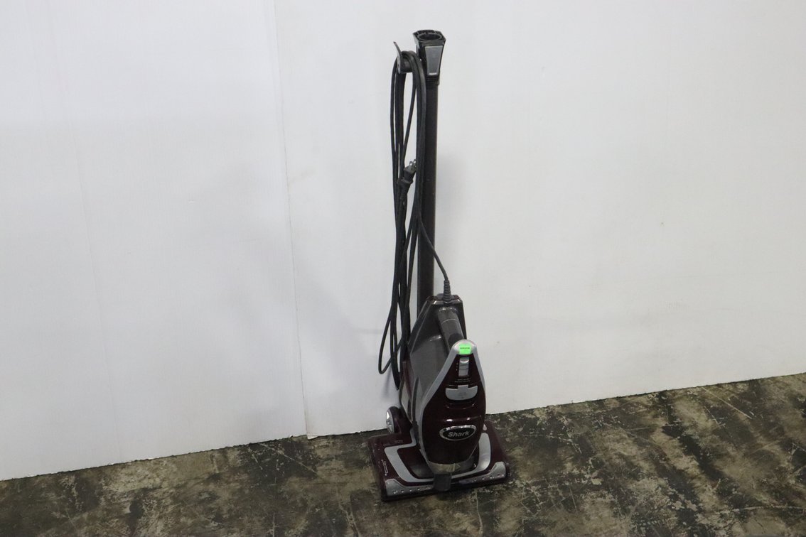 Shark Rocket Deluxe Pro Vacuum