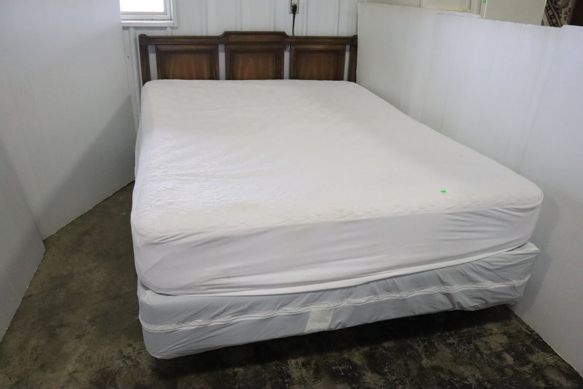 Queen Size Bed