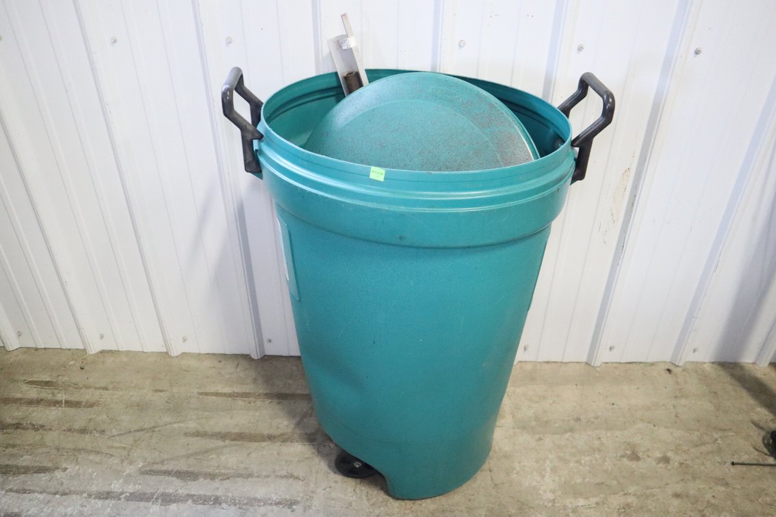 Outdoor Trash Can