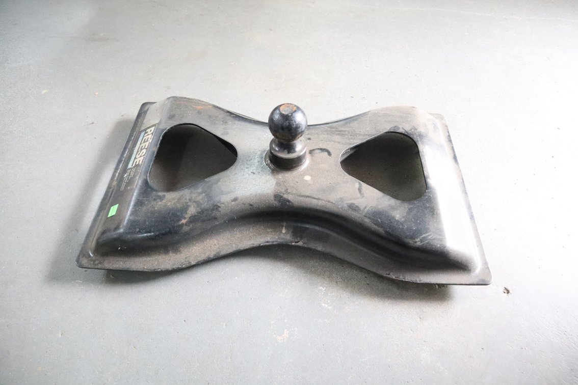 Reese Gooseneck Hitch