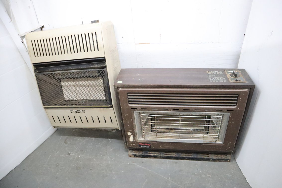 Pair of Gas Heaters, Working Condition Unknown
