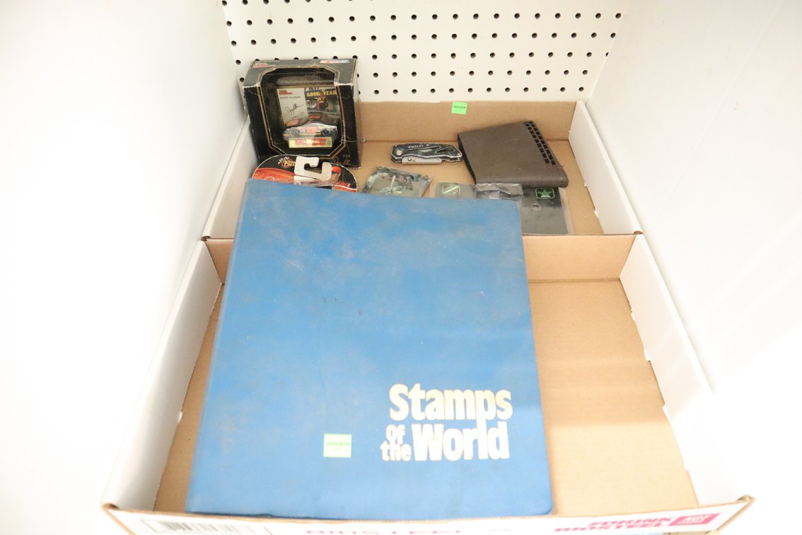 Collector Card Album, Nascar Collectibles, Miscellaneous