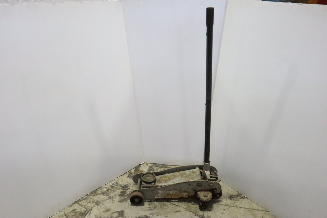 Floor Jack