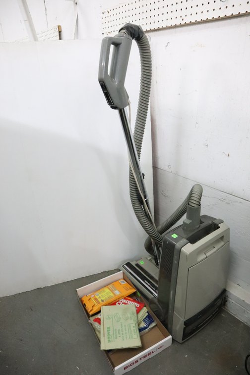 Hoover Canister Vacuum