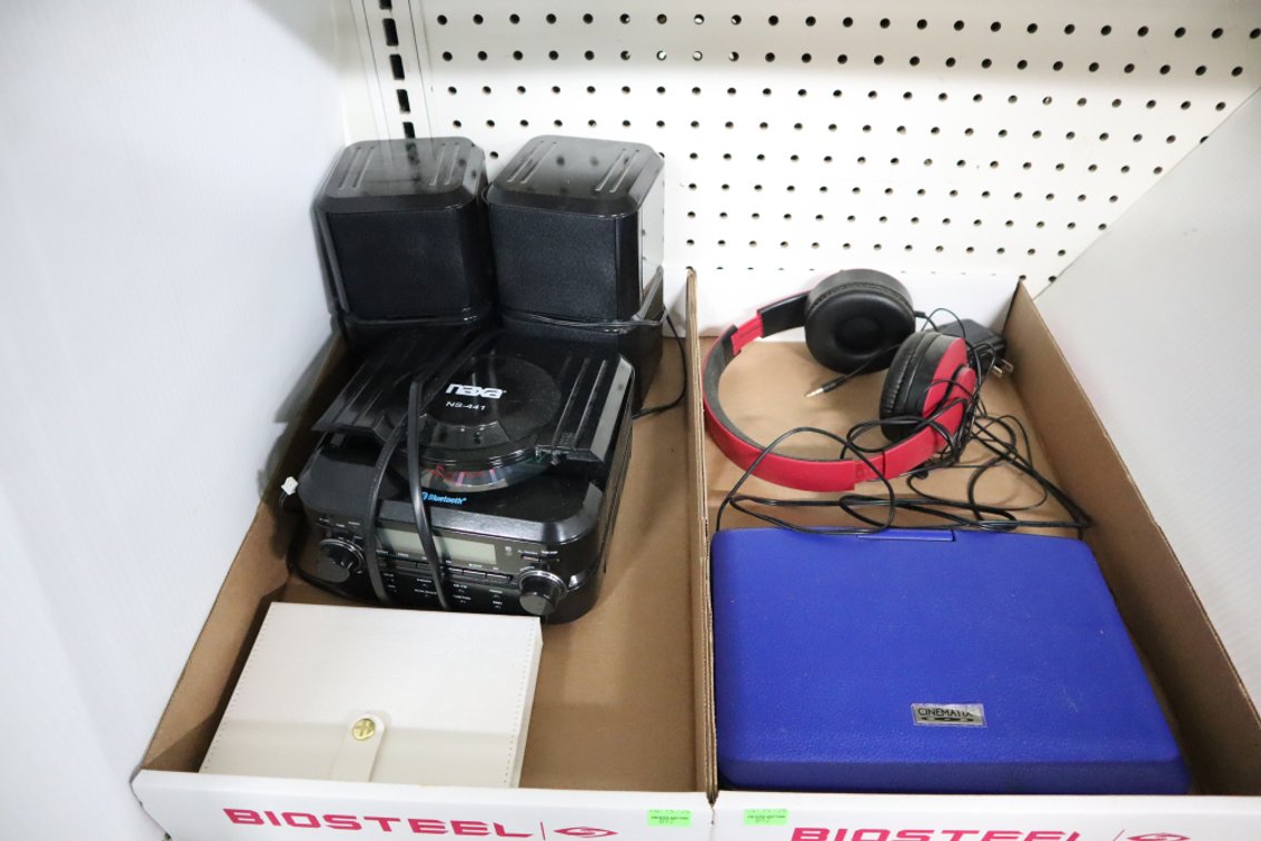 Bluetooth Radio, Portable Dvd Player, Headphones