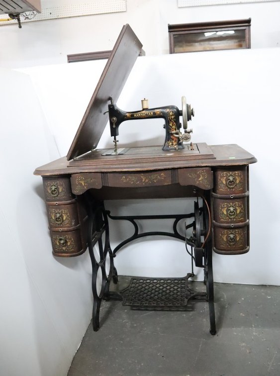 Manhattan Antique Treadle Sewing Machine