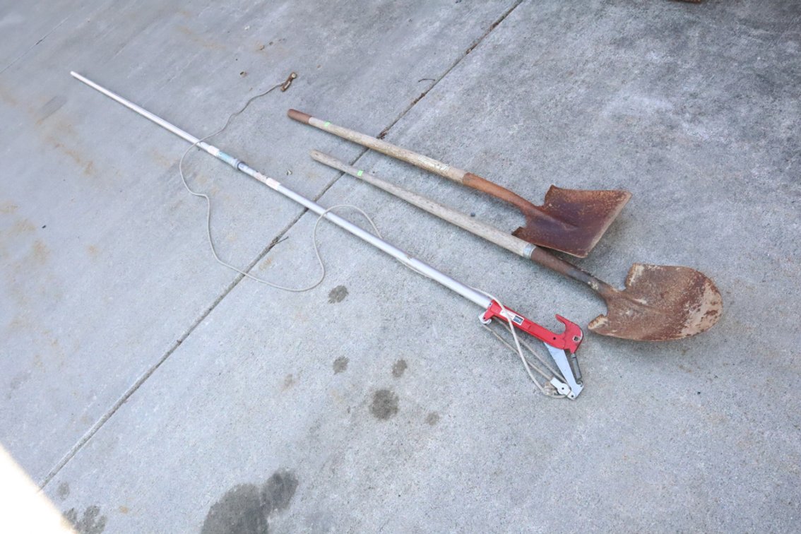 Shovels and Pole Pruner