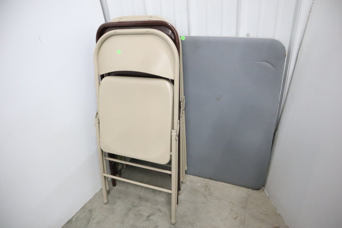 Folding Card Table and 4 Chairs