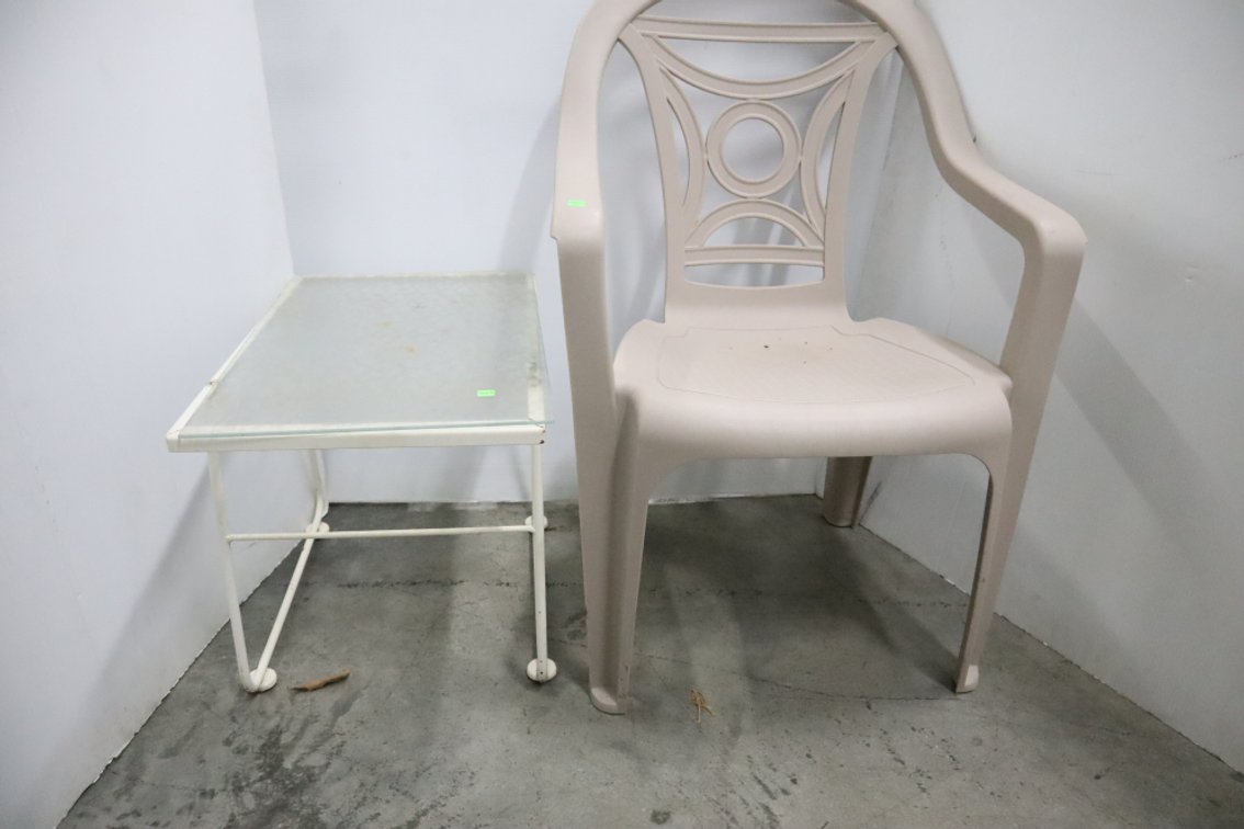 Plastic Patio Chair and Glass Top End Table