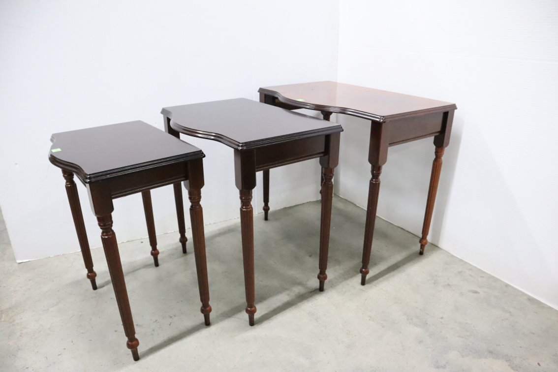 3 Small Nesting Tables