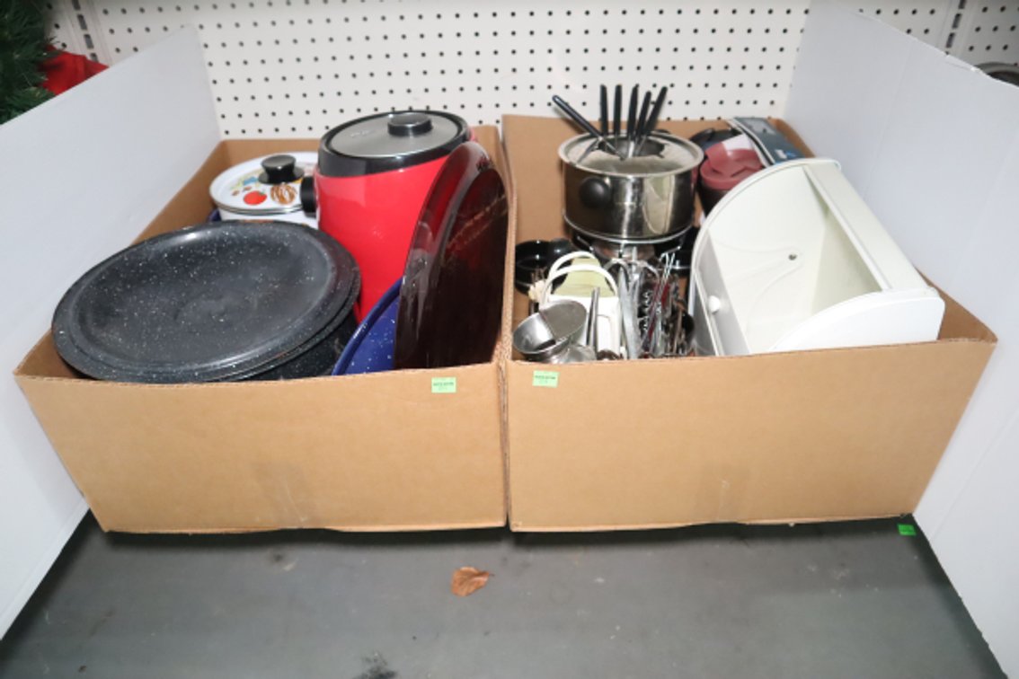 Dishes, Kitchen Items
