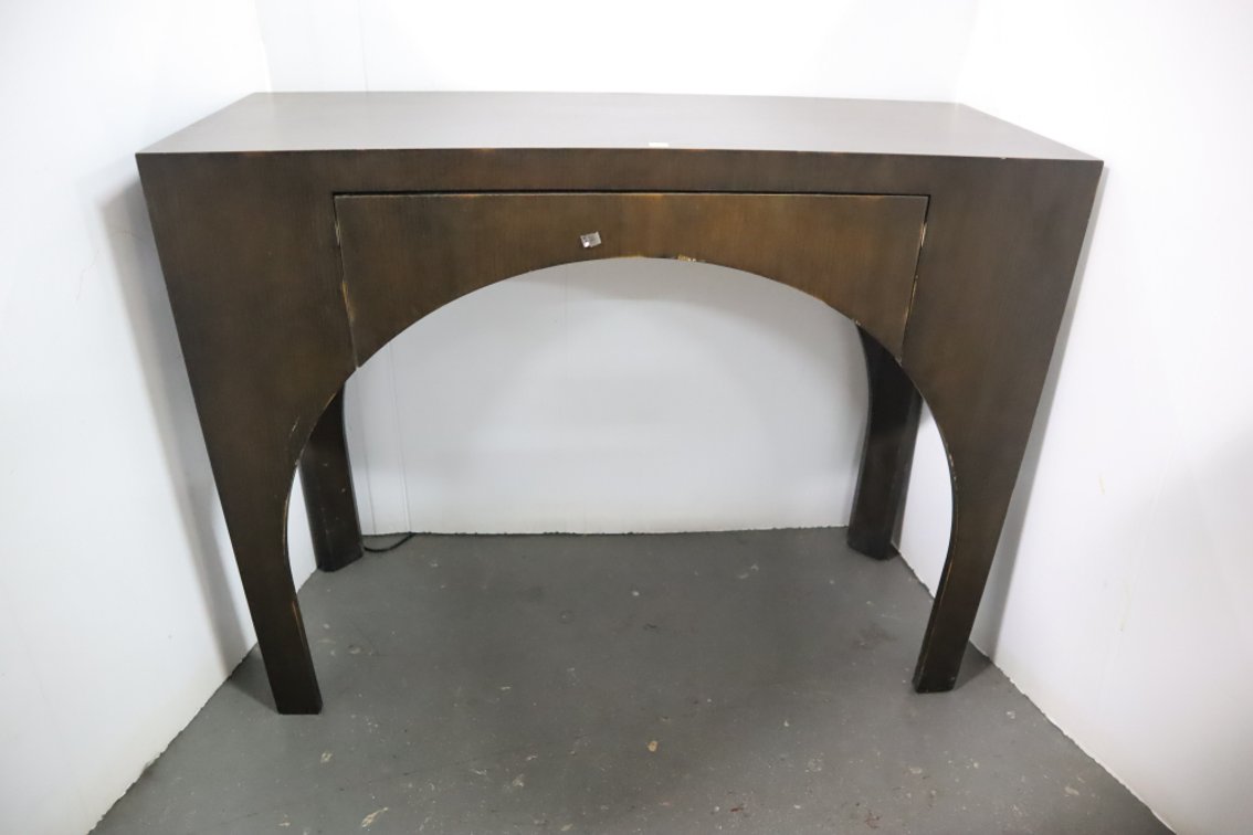 Vanguard Furniture Desk