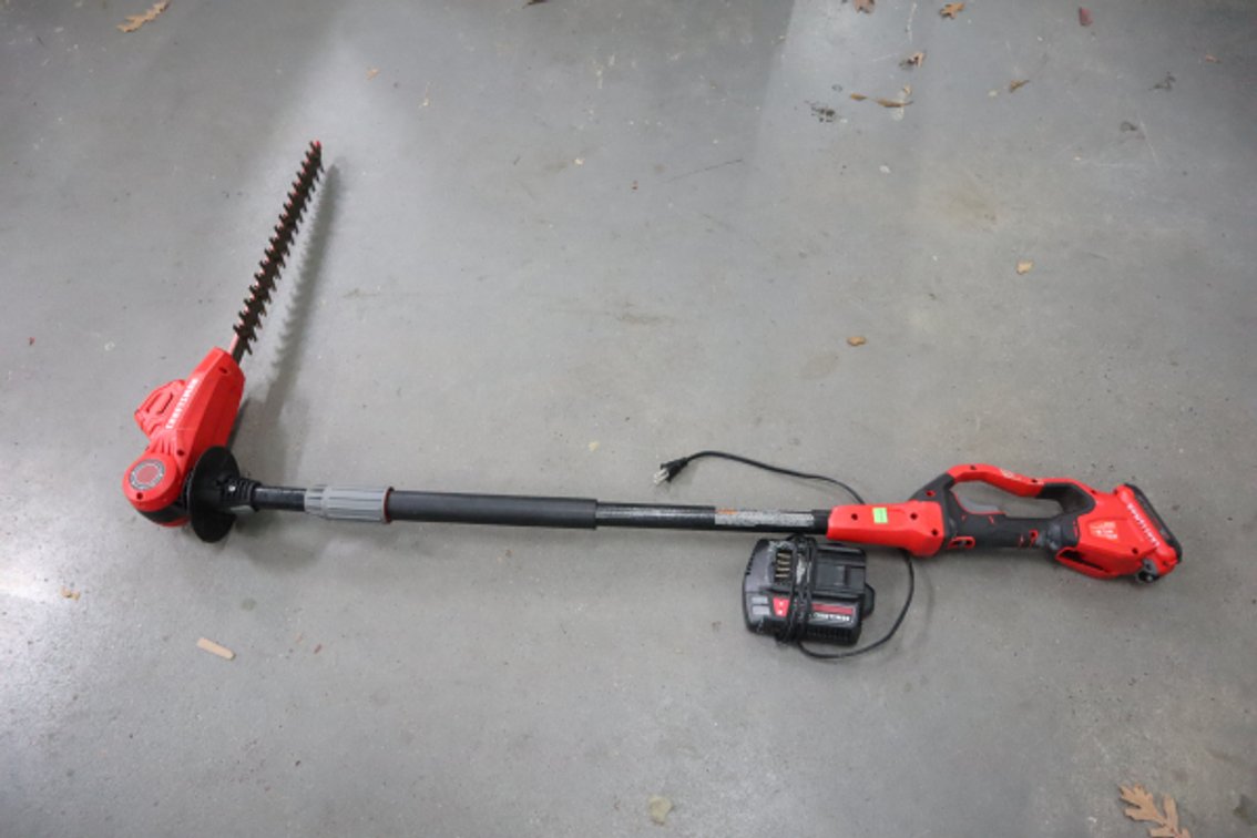 Craftsman 20 Volt Hedge Trimmer With Battery and Charger