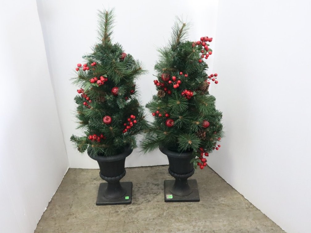 Lighted Holiday Tree