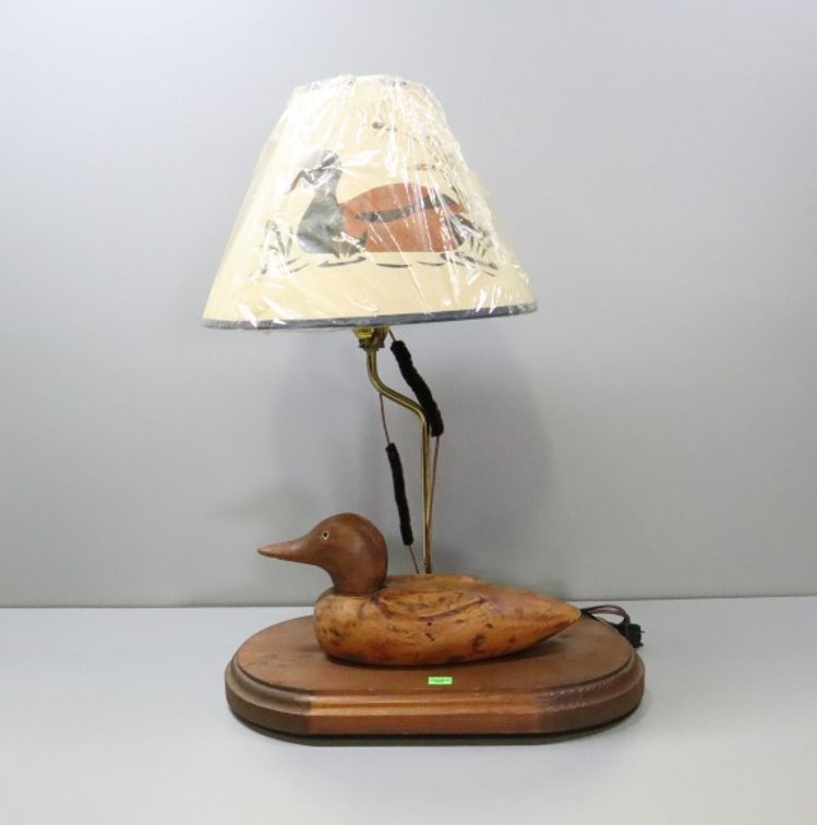Wooden Duck Lamp