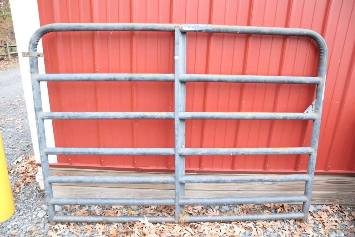 6-Ft Cattle Gate