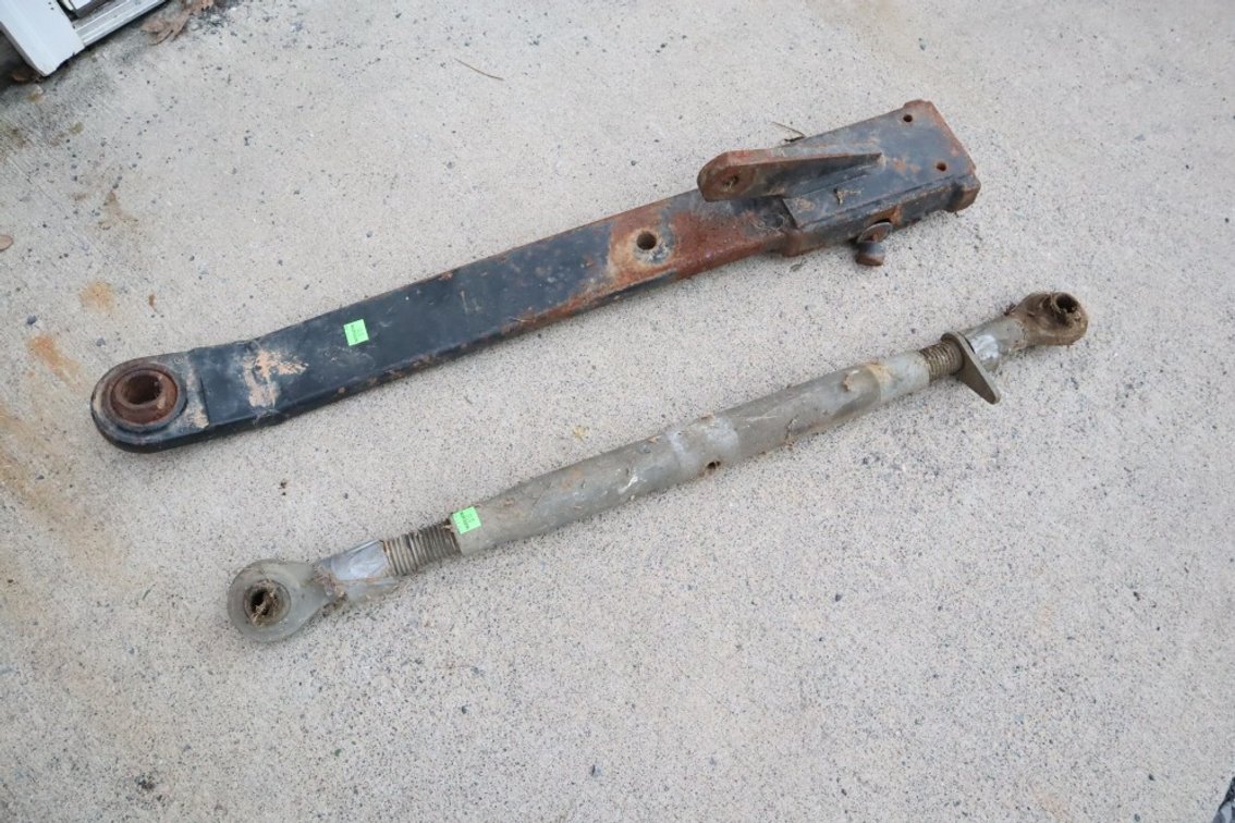 Three-Point Hitch Top Link and Arm