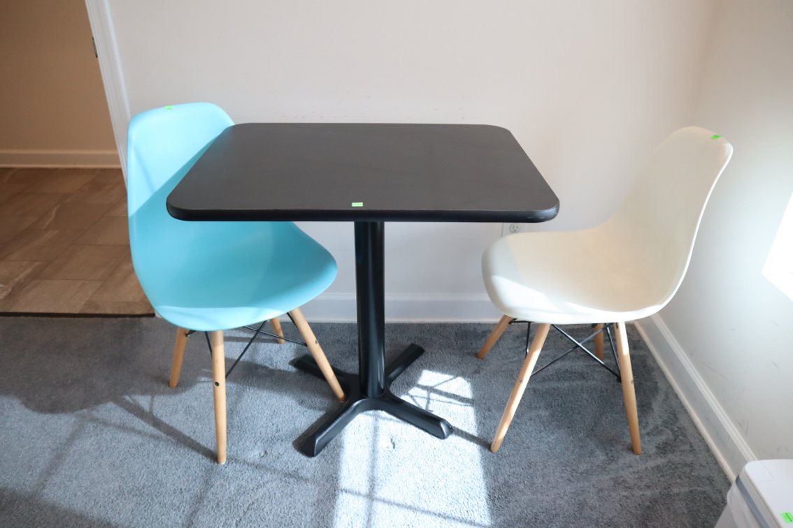 Modern Plastic Chairs and Table