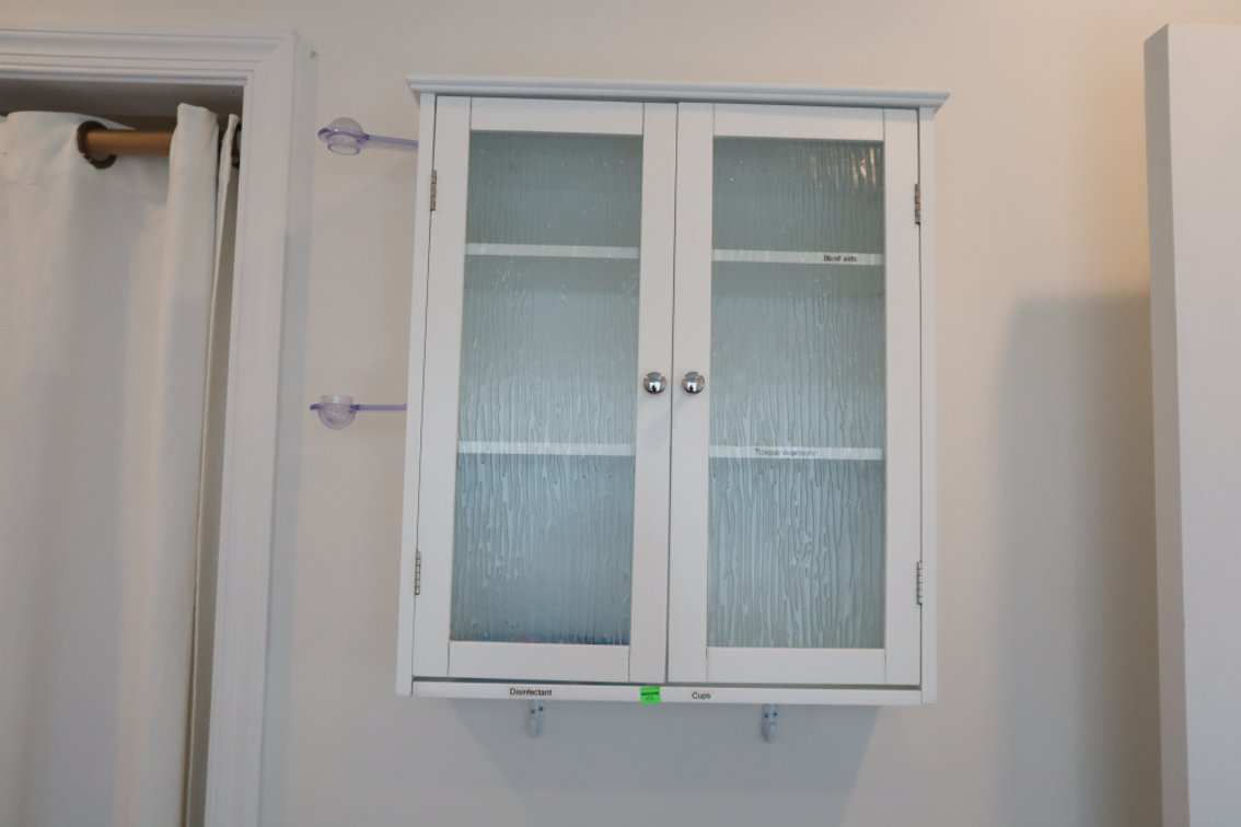 Hanging Wall Cabinet