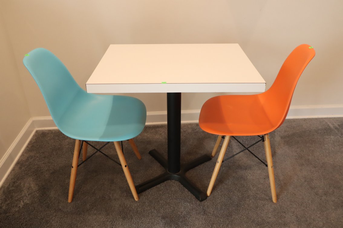 Modern Plastic Chairs and Table